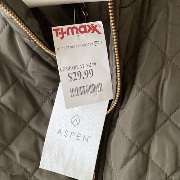 Olive Green Aspen Vest - Picture 3 of 5